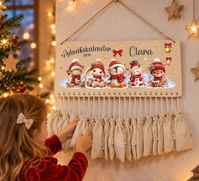 Personalisierter Adventskalender aus Holz mit Namen Wintertiere – zum Befüllen mit oder ohne Säckchen - CreativMade