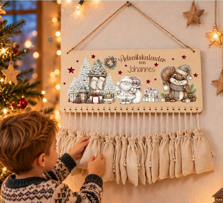 Personalisierter Adventskalender aus Holz mit Namen Wintertiere – zum Befüllen mit oder ohne Säckchen | CreativMade .