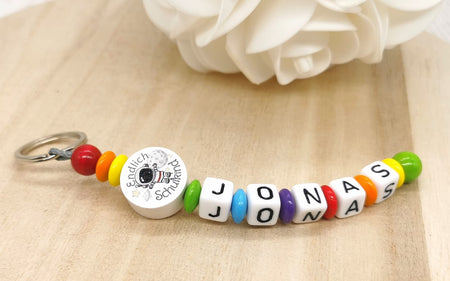 Schlüsselanhänger endlich Schulkind mit Name Junge Astronaut Einschulung - CreativMade 