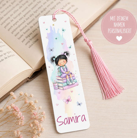 Personalisiertes Lesezeichen Schulmädchen mit Namen – Geschenk zur Einschulung für Mädchen Metall - CreativMade