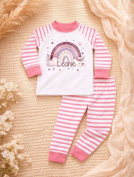 Kinder Schlafanzug mit Namen Regenbogen – Personalisierter Pyjama für Babys Mädchen