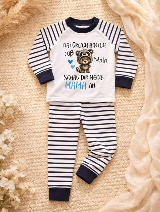 Kinder Schlafanzug mit Namen – Bär „Natürlich bin ich süß“ – Personalisierter Pyjama | CreativMade .