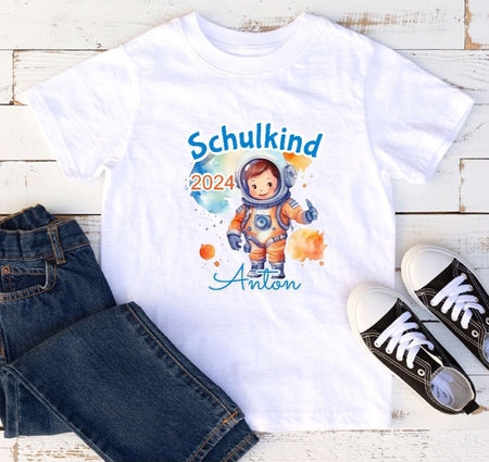 T-Shirt Schulkind mit Name Astronaut personalisiert Junge Einschulung Baumwolle Geschenkidee - CreativMade 