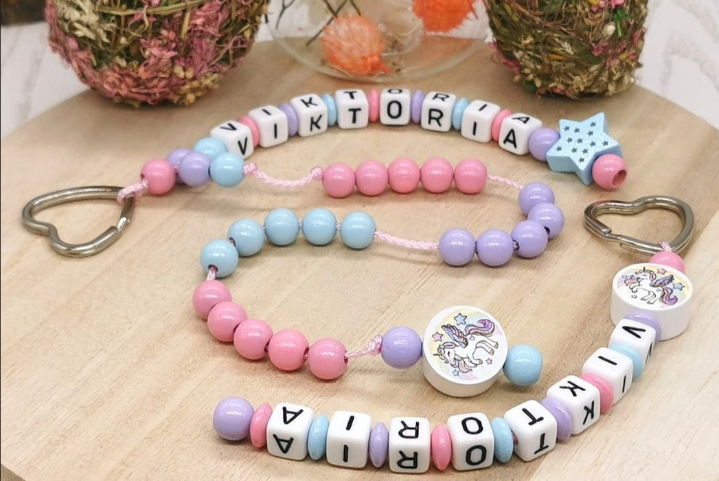 Personalisierte Rechenkette mit Namen & Holzperlen Einhorn – Lernhilfe für Kinder - CreativMade