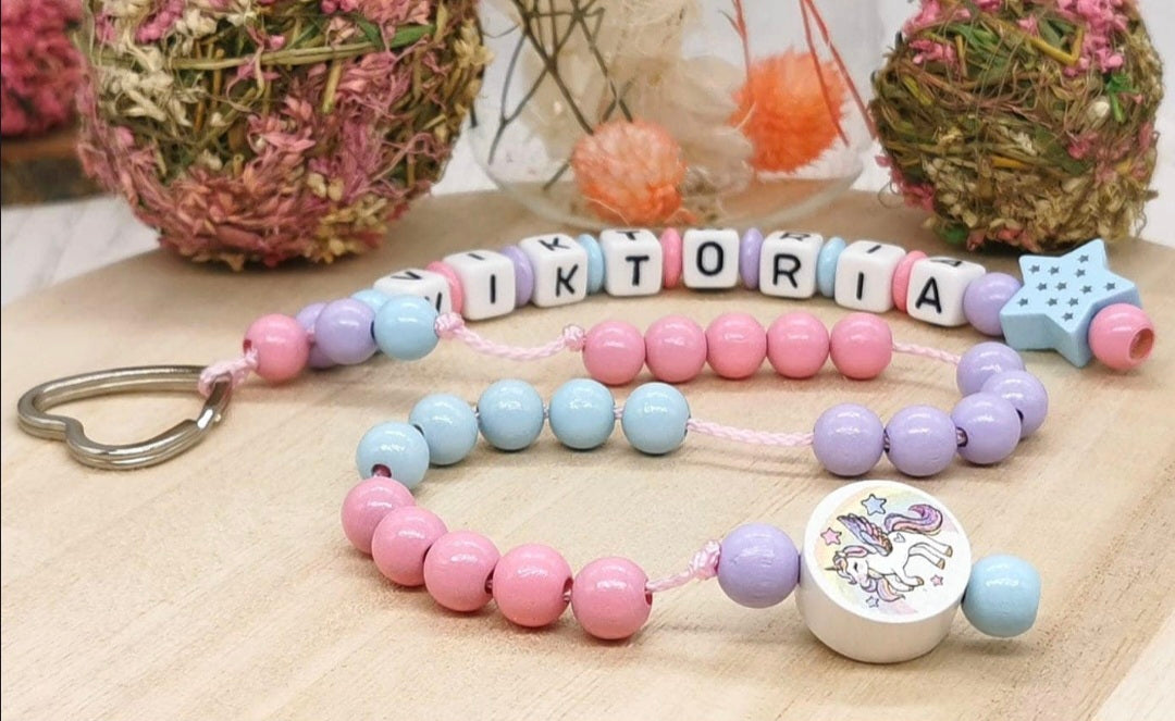 Personalisierte Rechenkette mit Namen & Holzperlen Einhorn – Lernhilfe für Kinder - CreativMade