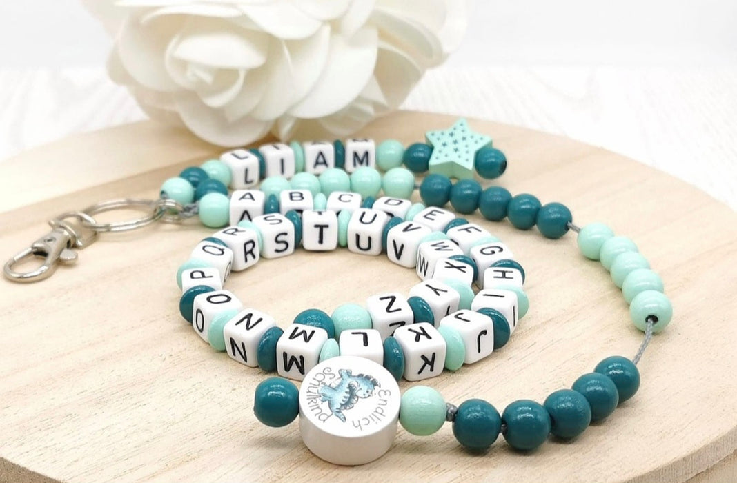 Personalisierte Rechenkette mit Namen & Holzperlen Dinosaurier – Lernhilfe für Kinder - CreativMade