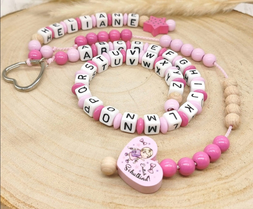 Personalisierte Rechenkette mit Namen & Holzperlen endlich Schulkind – Lernhilfe für Kinder - CreativMade