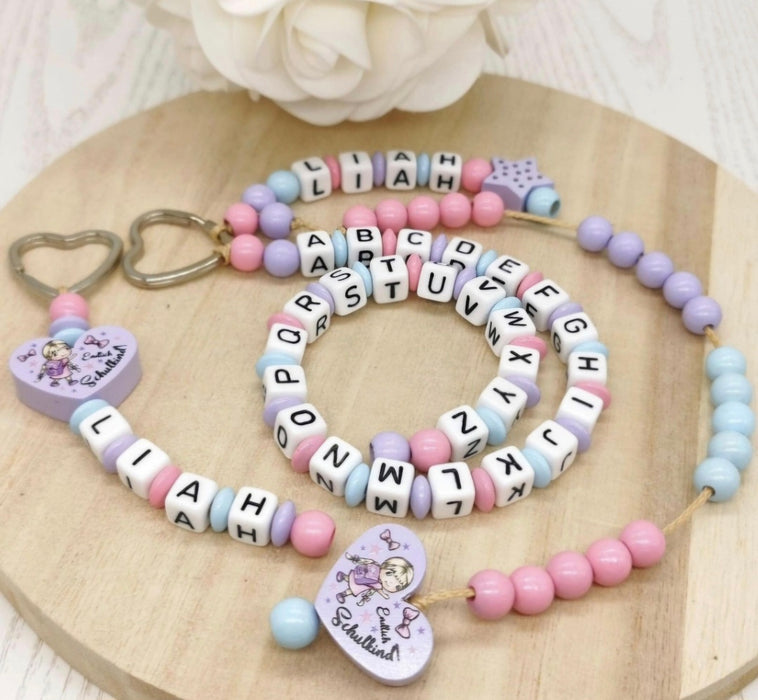 Personalisierte Rechenkette mit Namen & Holzperlen endlich Schulkind – Lernhilfe für Kinder - CreativMade