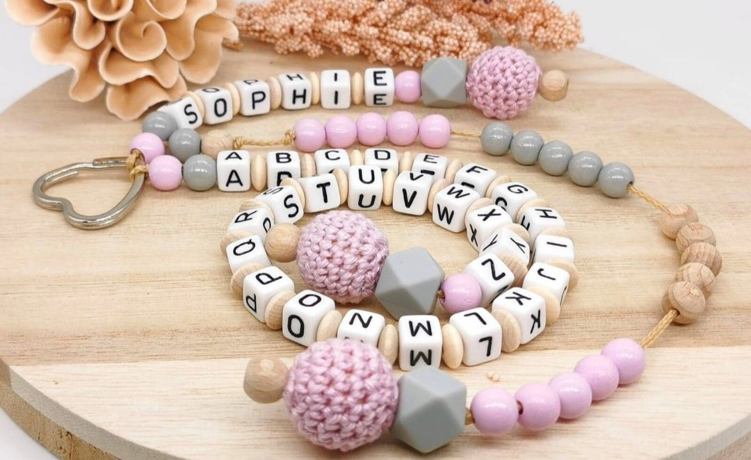 Personalisierte Rechenkette mit Namen & Holzperlen – Lernhilfe für Kinder - CreativMade