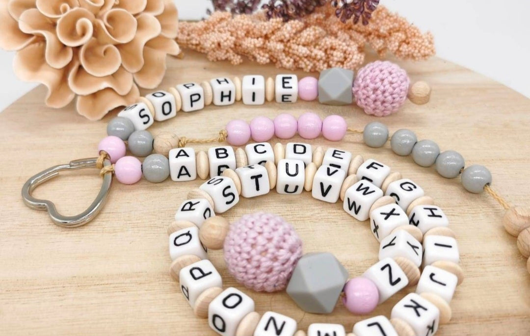 Personalisierte Rechenkette mit Namen & Holzperlen – Lernhilfe für Kinder - CreativMade