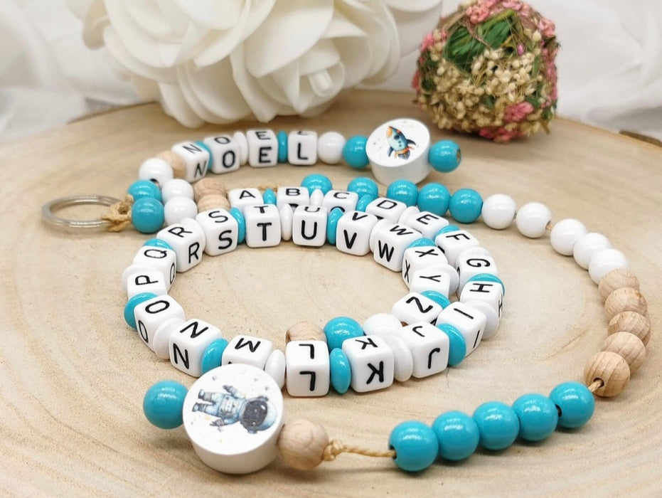 Personalisierte Rechenkette Rakete & Astronaut mit Buchstaben & Holzperlen – Lernhilfe für Kinder - CreativMade