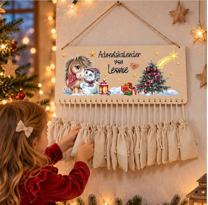 Personalisierter Adventskalender aus Holz mit Namen Pferd für Mädchen – zum Befüllen mit oder ohne Säckchen | CreativMade .