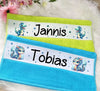 Personalisiertes Kinderhandtuch mit Namen Drache & Dinosaurier Jungen – Frottee 50x100 cm oder 70x140 cm – Weiches Handtuch für Kinder & Babys - CreativMade