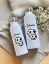 Personalisierte Kinder Trinkflasche mit Namen Fußball – Edelstahl Thermosflasche auslaufsicher für Kindergarten & Schule - CreativMade