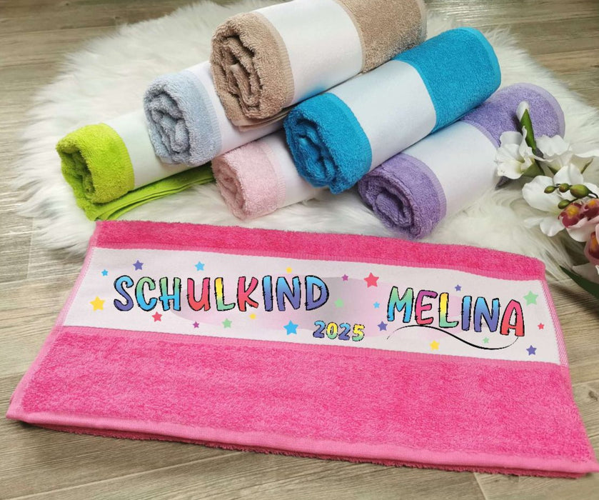 Personalisiertes Kinderhandtuch zur Einschulung – Schulkind mit Namen, ideal als & den Schulstart - CreativMade