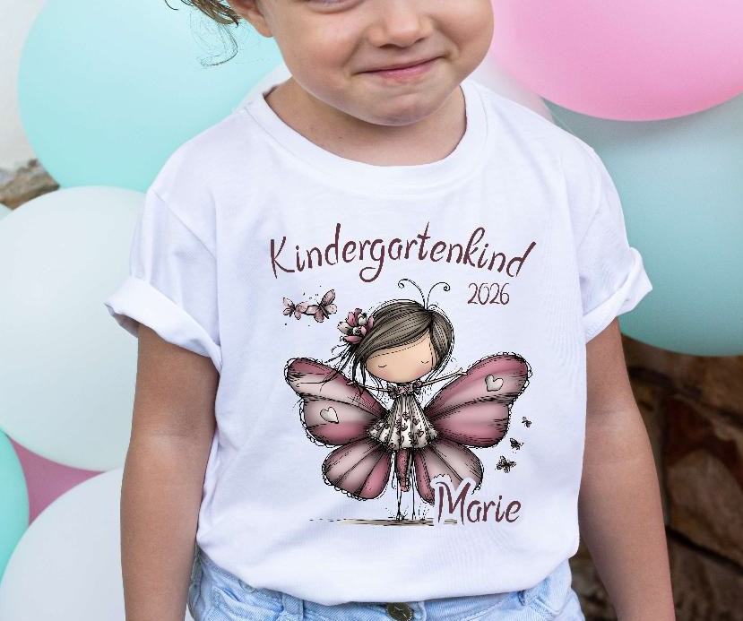 Kindergartenkind T-Shirt personalisiert mit Namen Schmetterling – Kita Abschluss & Vorschulkind Geschenk - CreativMade 