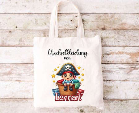 Wechselkleidung Kita Tasche Pirat personalisiert mit Name Junge Kindergarten Wechselwäsche Beutel - CreativMade 