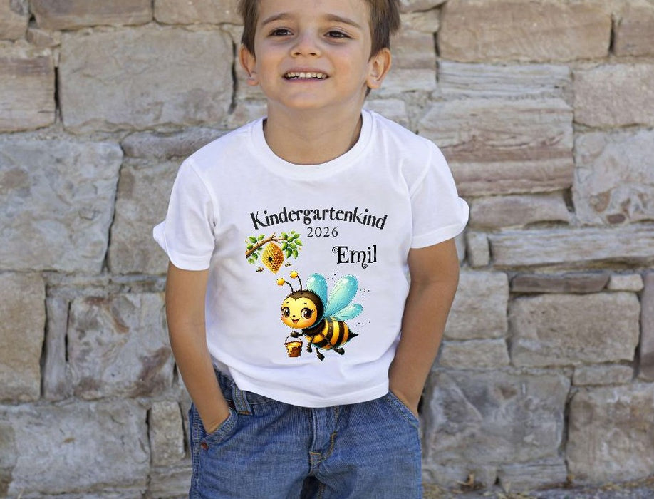 Kindergartenkind T-Shirt personalisiert mit Namen Biene – Kita Abschluss & Vorschulkind Geschenk - CreativMade 