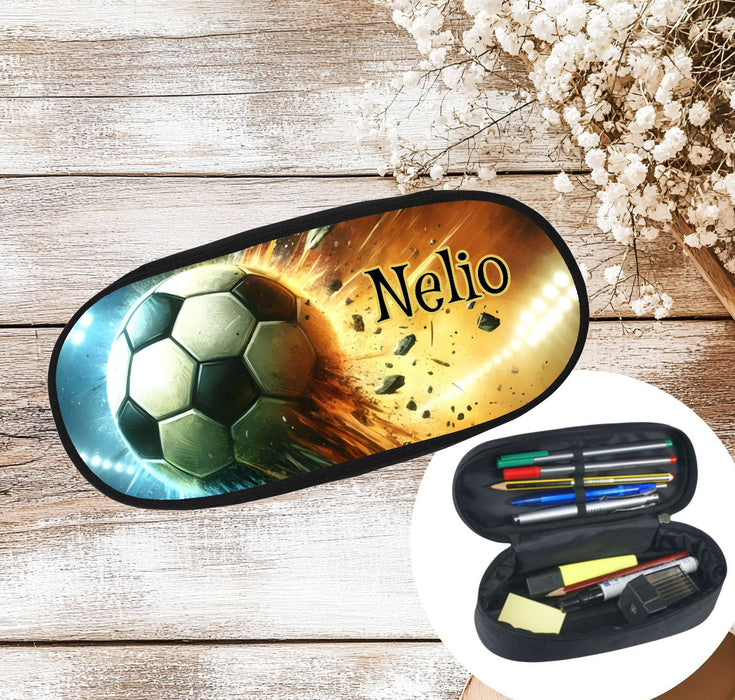 Personalisiertes Federmäppchen mit Namen Fußball Stifte-Etui Federtasche Federmappe für Erwachsene & Kinder - CreativMade