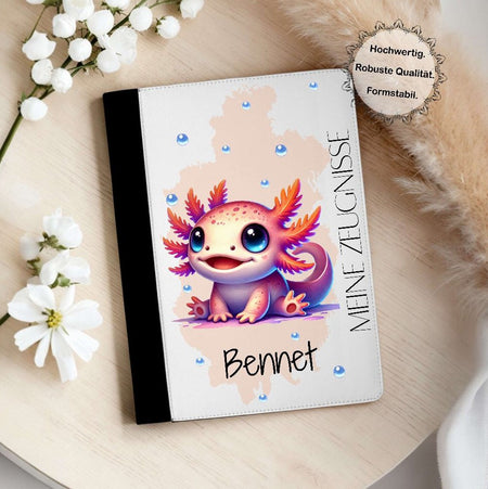 Personalisierte Zeugnismappe mit Namen Axolotl – Mappe für Schulzeugnisse A4 | Geschenk zur Einschulung Jungen - CreativMade