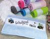 Personalisiertes Kinderhandtuch zur Einschulung – Schulkind Traktor mit Namen, ideal als Geschenk & den Schulstart - CreativMade