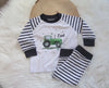 Kinder & Baby Schlafanzug mit Namen Traktor – Personalisierter Pyjama für Jungen - CreativMade