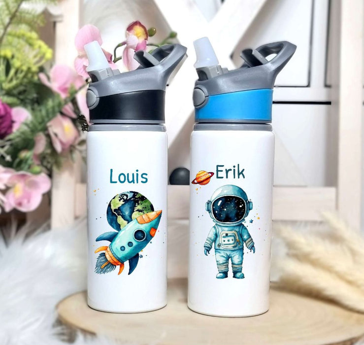 Personalisierte Trinkflasche mit Namen und Strohhalm Jungen Rakete Astronaut Wasserflasche aufklappbares Mundstück