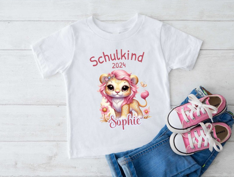 T-Shirt Schulkind Löwe mit Name personalisiert Mädchen Einschulungsshirt Einschulung erste Klasse Geschenk - CreativMade 
