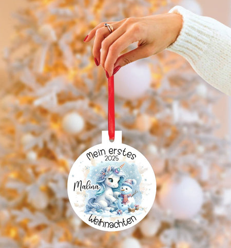 Personalisierter Christbumschmuck & Weihnachtsbaumanhänger Baby Einhorn – Mein erstes Weihnachten mit Namen aus Aluminium Geschenkidee - CreativMade 