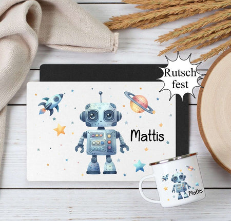 Kinder Tischset personalisiert mit Namen Roboter - abwischbar und rutschfest Platzdeckchen Platzset Tischunterlage - personalisierte Tasse Emaille & Keramik - CreativMade 