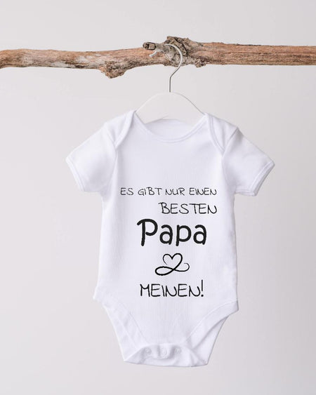 Baby Body mit Name es gibt nur einen besten Papa - CreativMade 